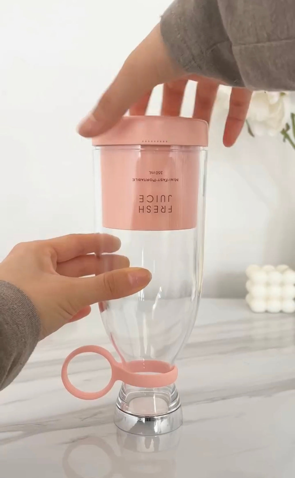 FreshBlend Portable Electric Juicer & Blender Bottle